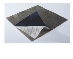 MEDICAZIONE A BARRIERA ANTIMICROBICA MULTISTRATO CON NANOCRISTALLI DI ARGENTO 5X5CM 5 PEZZI - farmacia187.it